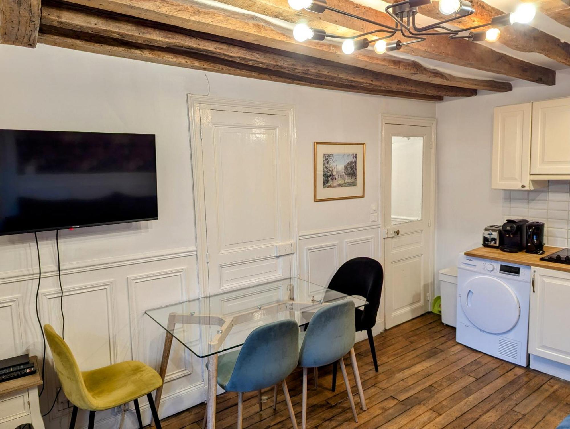 Opera Louvre Holidayapartment Parigi Esterno foto